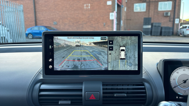 Hyundai INSTER 85kW Cross 49kWh 5dr Auto Electric Hatchback